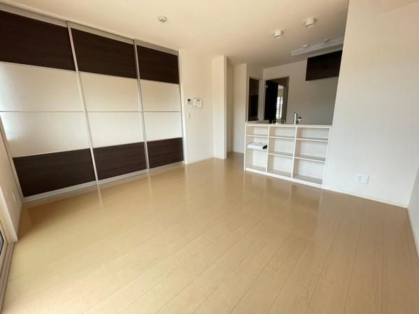 �y�����E���r���O�z�@���������ʎ���