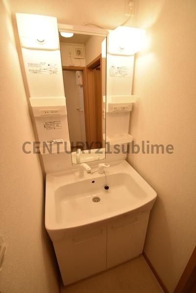 �y���ʏ��z�@
