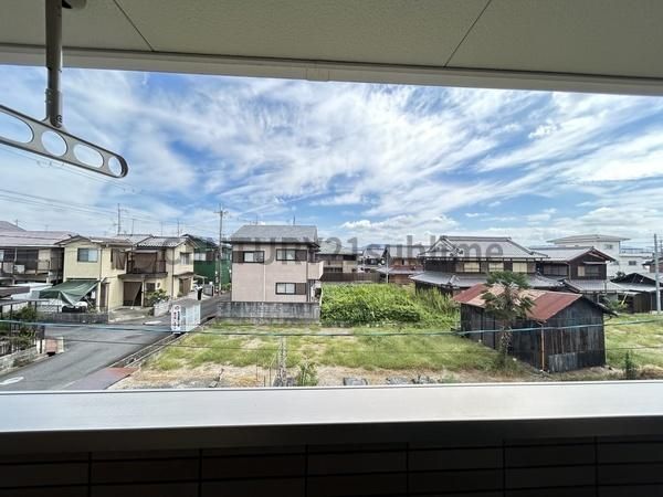 �y���]�z�@