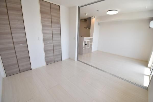 �y���̑������E�X�y�[�X�z�@���]�^�C�v�ɂȂ�܂�