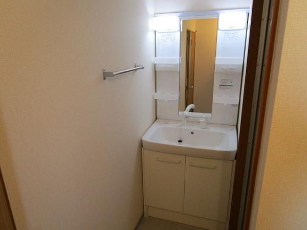 �y���ʏ��z�@
