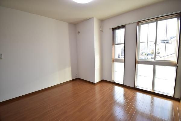 �y���̑������E�X�y�[�X�z�@