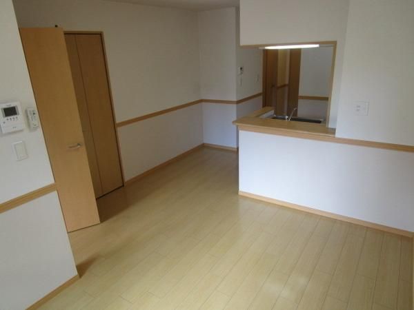 �y�����E���r���O�z�@���������ʎ���