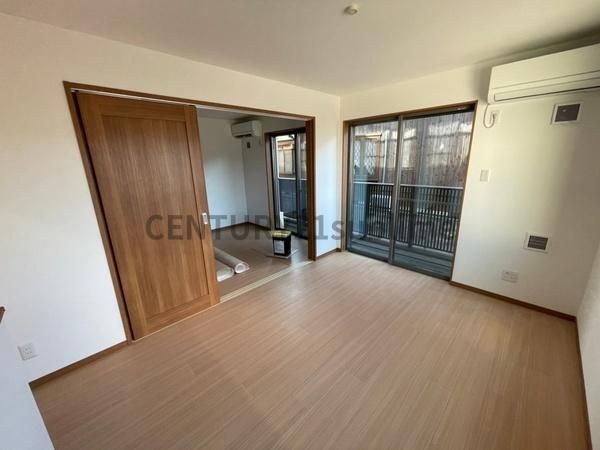 �y�����E���r���O�z�@���������ʎ���