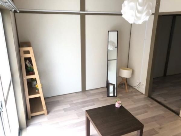 �y�����E���r���O�z�@