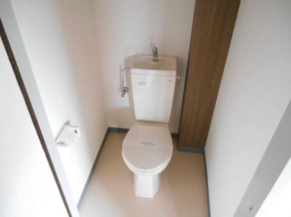 �y�g�C���z�@
