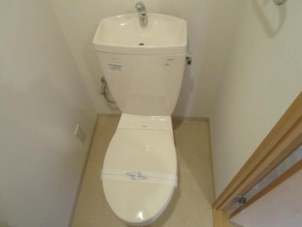 �y�g�C���z�@���d�l�ʐ^