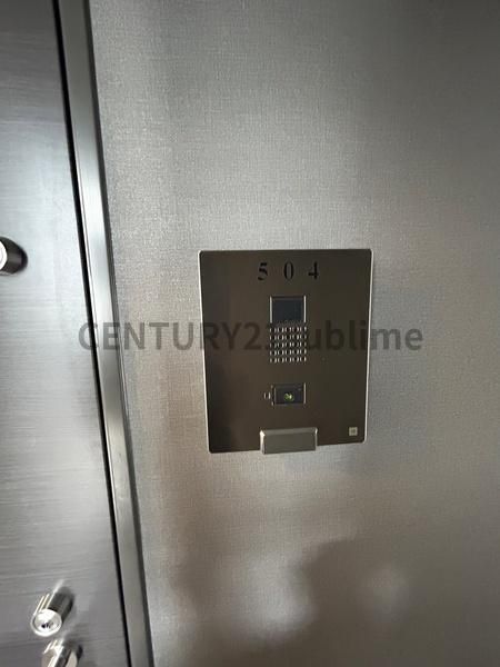 �y�Z�L�����e�B�z�@���d�l�ʐ^
