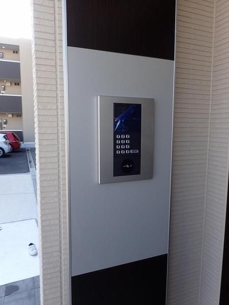 �y�Z�L�����e�B�z�@���������ʎ���