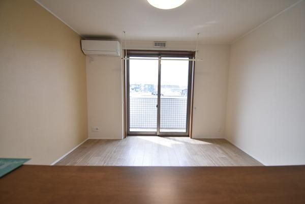 �y���̑������E�X�y�[�X�z�@