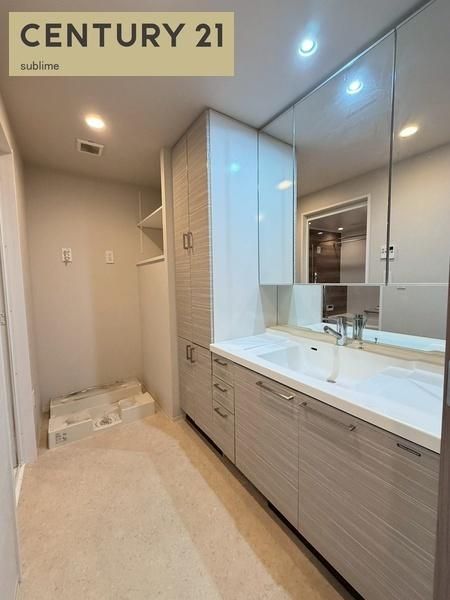 �y���ʏ��z�@