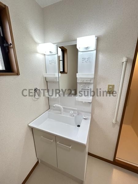 �y���ʏ��z�@