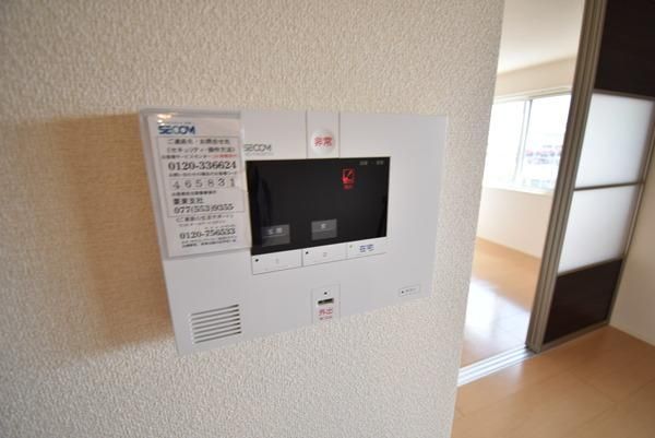 �y�Z�L�����e�B�z�@���������ʎ���