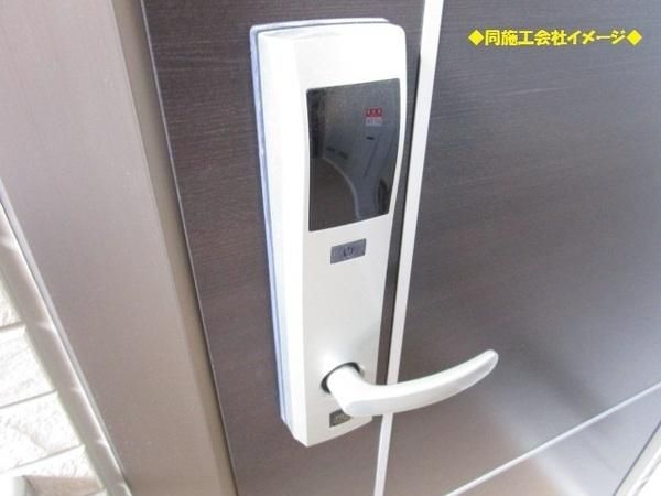 �y���ցz�@�����C���[�W�摜